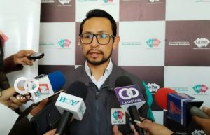 Cristian Oporto, intendente municipal en conferencia de prensa