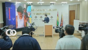 Jeyson Auza, Ministro de Salud y Deportes.