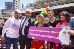 Ministerio de gobierno realiza actividad en contra a la Violencia.