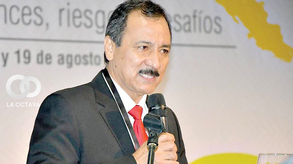 Vicente Cuéllar, rector de la UAGRM y representate del Comité Interinstitucional cruceño.