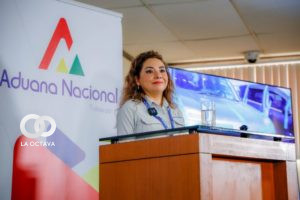 Aduana Nacioal logra histórica recaudación.