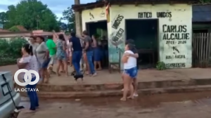 Afueras del lugar del asesinato en la carnicería de San Matías. Foto. Captura de pantalla