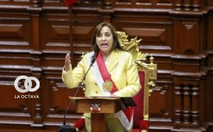 Dina Boluarte, emite su primer discurso como Presidenta.