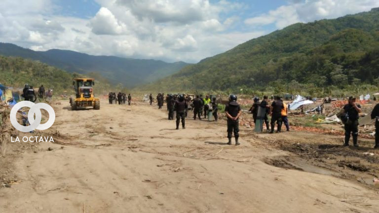 El operativo policial en Caranavi, La Paz. Foto. Eduardo del Castillo