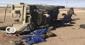 El vehículo de los militares quedó con vuelco de costado. Foto. Viceministerio de Lucha contra el Contrabando.