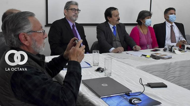 Grupo de juristas independientes piden una reforma judicial.
