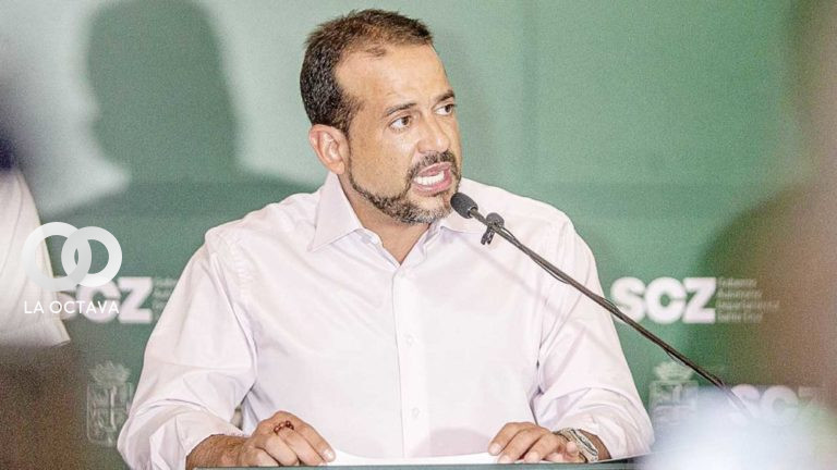 Luis Fernando Camacho, Gobernador de Santa Cruz.