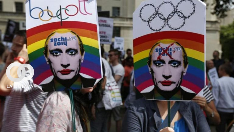 Putin firma dura ley para propagandas contra LGBTI.Putin firma dura ley para propagandas contra LGBTI.