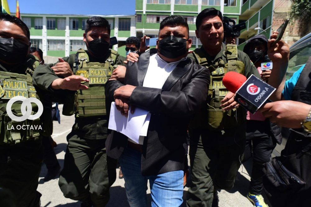 Álvaro Quelali, deja la cárcel al pagar 60 mil bolivianos de fianza.