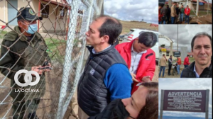 Diputado Gonzales en la puerta de Chonchocoro. Foto. Gentileza