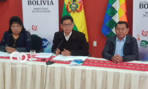 El Ministro de Educación ve desesperación de ganar plata en colegios privados. Foto. Ministerio de Educación.