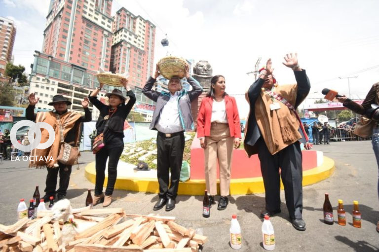 Inicio de actividades de las Alasitas