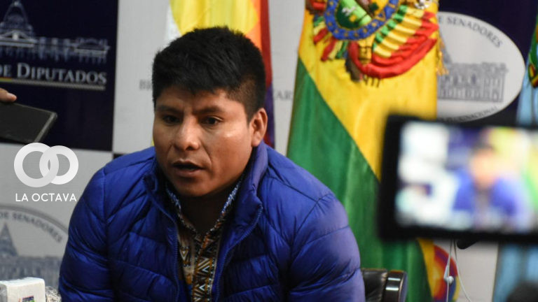 Leonardo Loza, Senador del MAs.