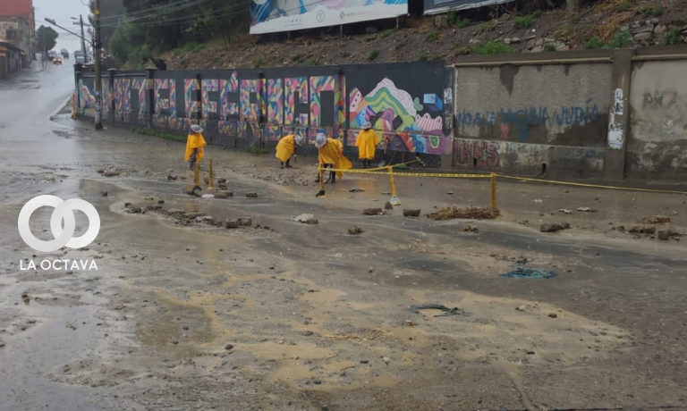 Personal atiende contingencias por las lluvias. Foto. GAMLP.