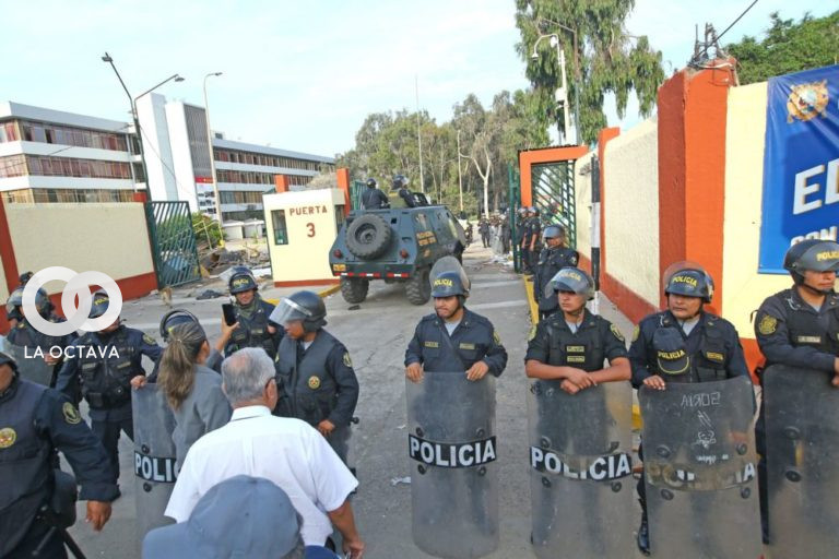 Toma de la universidad de San Marcos en Perú.