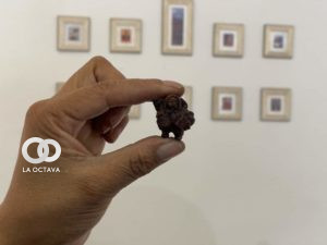 Obra de miniatura expuesta en dos centros culturales