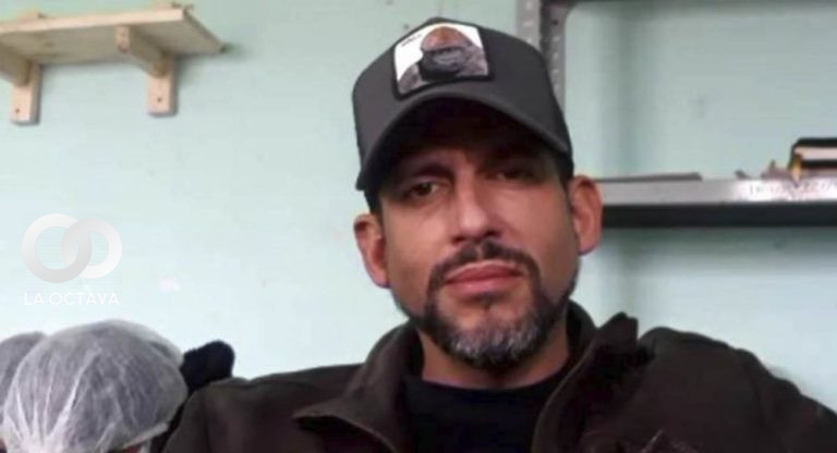 Luis Fernando Camacho ejerce su cargo desde la cárcel