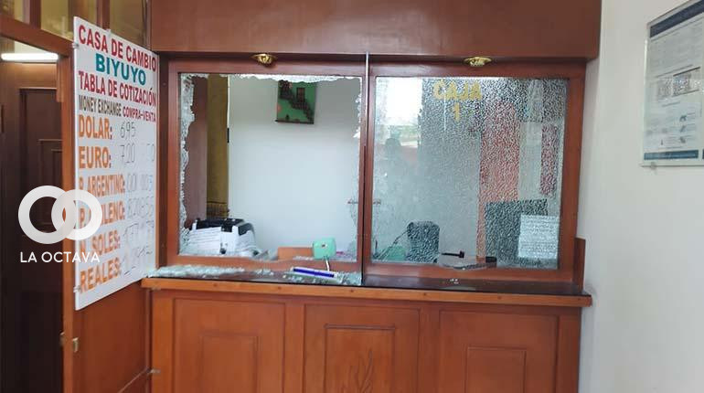 Casa de cambio Biyuyo fue asaltada en El Alto.