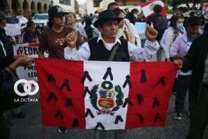 Fuertes enfrentamiento en Perú en rechazo al gobierno de Dina Boluarte.
