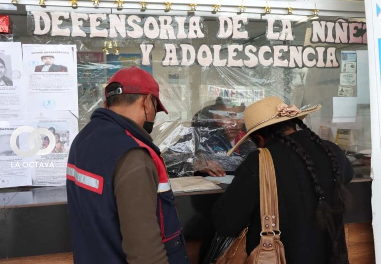 Padres de familia en alerta