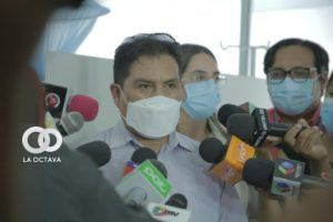 Jeyson Auza, Ministro de Salud y Deportes.
