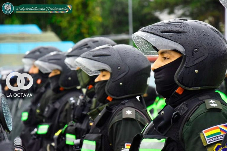 Policia bolivia despliega 6.000 oficiales a nivel nacional.