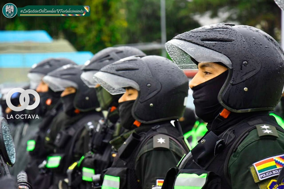 Policia bolivia despliega 6.000 oficiales a nivel nacional.