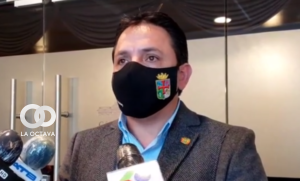 Senador Henry Montero.