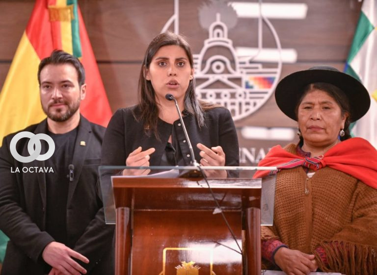Senadora de CC, Andrea Barrientos.