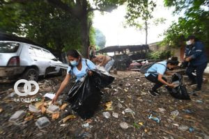 Trabajos del fin de semana en uno de los barrios de Santa Cruz de la Sierra. Foto. GAMSCZ