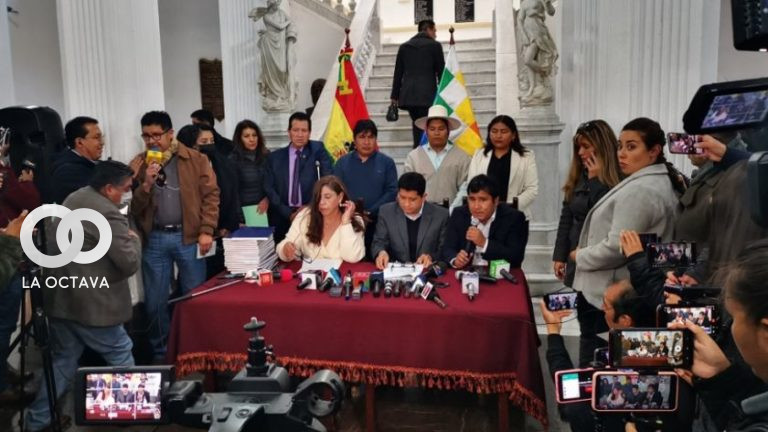 La Comisión Mixta brindó una conferencia de prensa en el inicio de la recepción de postulaciones. Foto: SENADO