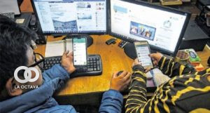 GERREROS DIGITALES. Una imagen de unas cuentas de Facebook. ARCHIVO