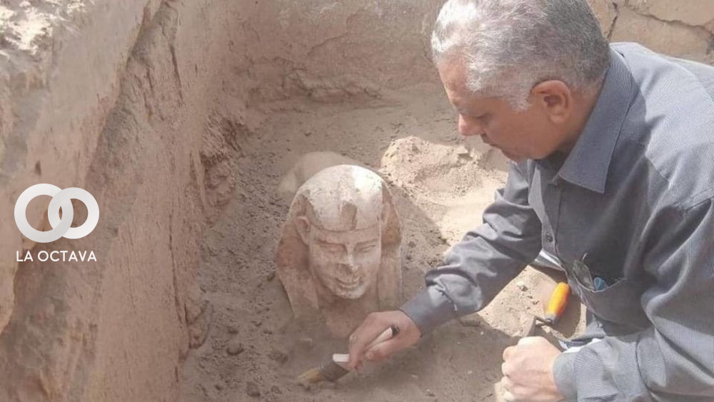 Hallazgo de esfinge, foto: Ministerio de Turismo y Antigüedades de Egipto