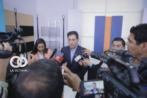 Jeyson Auza, Ministro de Salud y Deportes.
