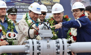 Arce en la apertura de válvulas de campos de gas en Tarija. Foto. FBAC