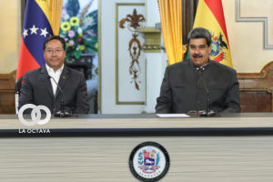 Arce y Maduro durante el acto de firma de acuerdos. Foto: mppre.gob.ve