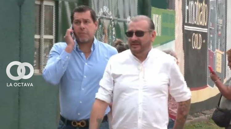 Ex presidente del Comité Cívico pro Santa Cruz, Rómulo Calvo, llega a la (DELCC). Foto: Captura de video.