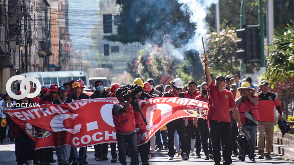 Con marcha y mitin, COD recuerda Día del Trabajador en la Llajta; Arce encabeza actos en La Paz. Foto: DICO SOLÍS