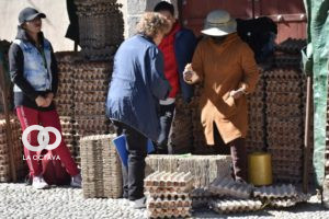 Venta de huevo. Foto: Ministerio de Desarrollo Rural y Tierras.