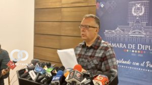 Diputado Carlos Alarcón.