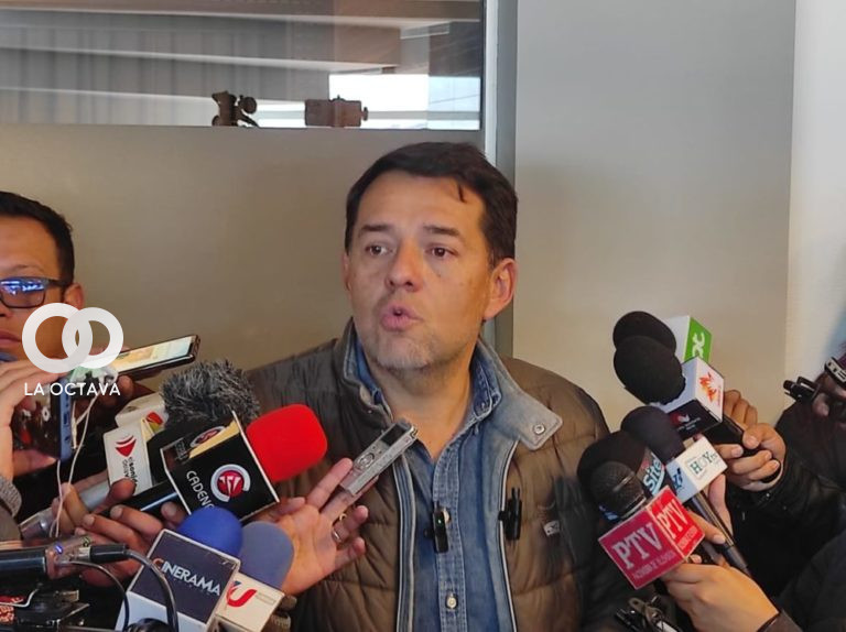 Erik Morón, Senador de Creemos