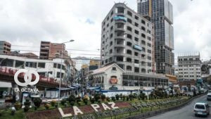 Edificación frente al mercado lanza Fuente: Carlos Sánchez / P7