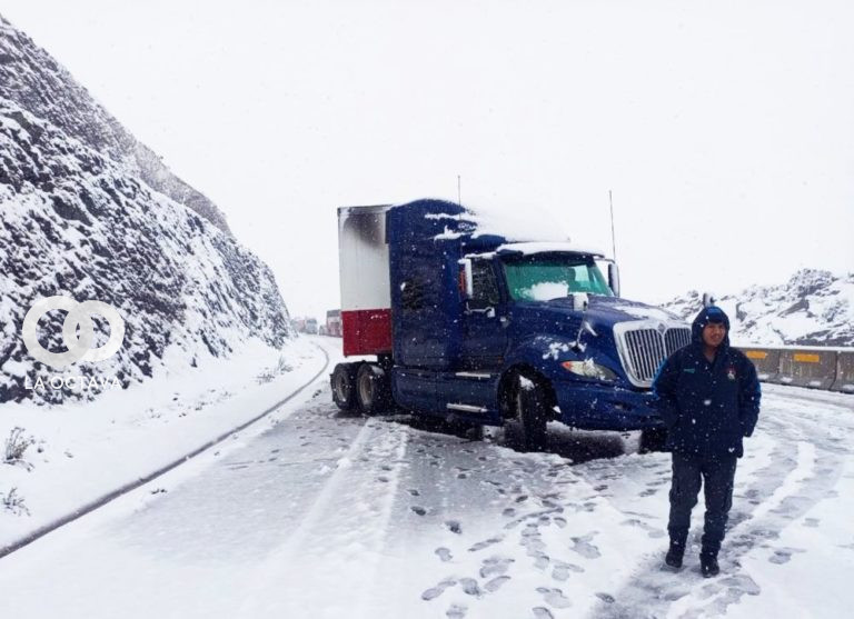 Se registran nevadas en algunas regiones de La Paz, foto: Policía Boliviana