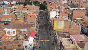 Una imagen de los danzarines tomada con un dron en la zona del Cementerio. Foto: AMUN