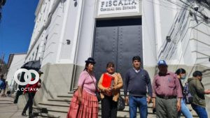 Asambleístas departamentales de Oruro que presentaron la Querella ante la Fiscalía General. Foto: Asamblea Departamental de Oruro