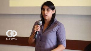 La senadora de Comunidad Ciudadana, Andrea Barrientos en una actividad pública. Foto: Facebook Andrea Barrientos