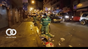 El personal de aseo urbano recogió los residuos sólidos que generó la festividad. Foto. AMUN.