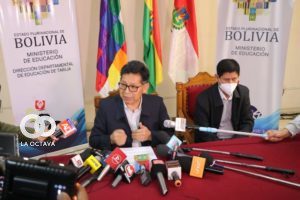 Edgar Pary en conferencia de prensa. Foto: Ministerio de Educación