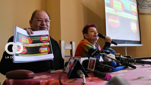 Los exministros Carlos Romero y Teresa Morales presentaron una denuncia contra YPFB. Foto: Internet