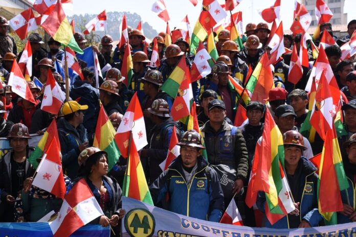 Mineros de Nueva Calamarca, foto: ABI